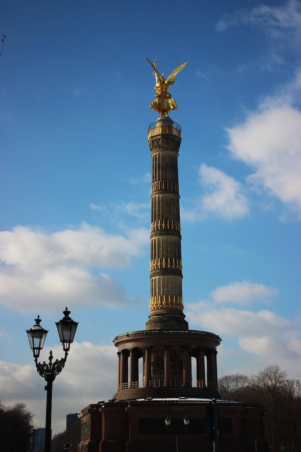 the_victory_column_in_berlin